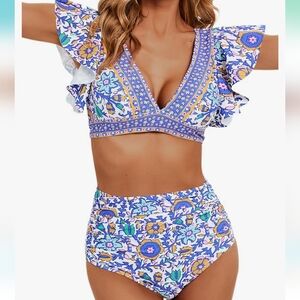 NWT Soucrat two piece bikini set